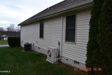 544 Woodgate Dr, Crossville, TN 38571 - photo 6