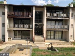 3138 Brinkley Rd unit 8303, Temple Hills, MD 20748 - photo 2