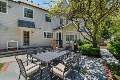 1139 Hobson Mill Dr unit 1, Naperville, IL 60540 - photo 5