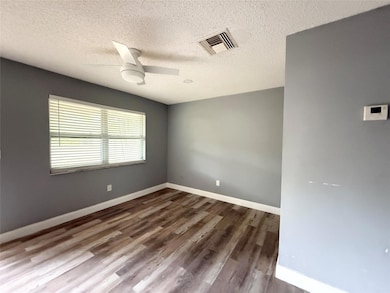 800 SE 18th St unit 2, Fort Lauderdale, FL 33316 - photo 2