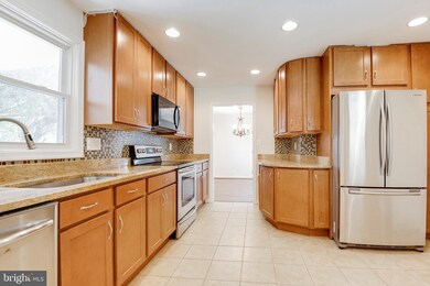 3903 Estel Rd, Fairfax, VA 22031 - photo 7