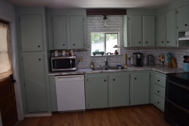 6140 Hugo Rd, Grants Pass, OR 97526 - photo 5