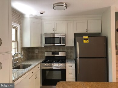 320 Quarry Ave, Capitol Heights, MD 20743 - photo 6