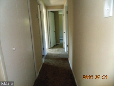 36 Triangle Ln, Willingboro, NJ 08046 - photo 7