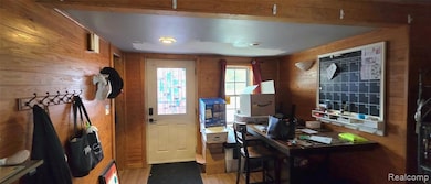 205 Hughes Ave, Pontiac, MI 48341 - photo 7