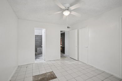 707 S 2nd St unit 707, La Porte, TX 77571 - photo 6