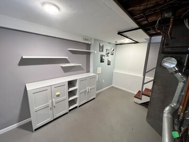 8 Oakland St, Watertown, MA 02472 - photo 7