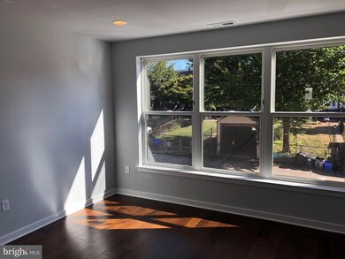 436 Kingsley St, Philadelphia, PA 19128 - photo 5