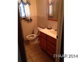 412 E Robertson Ave, Copperas Cove, TX 76522 - photo 7