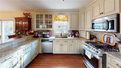 251 Issaqueena Dr, Central, SC 29630 - photo 6