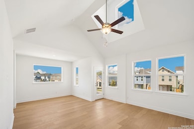 895 N Academy Ave, New Braunfels, TX 78130 - photo 4