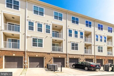 43601 Helmsdale Terrace, Chantilly, VA 20152 - photo 3