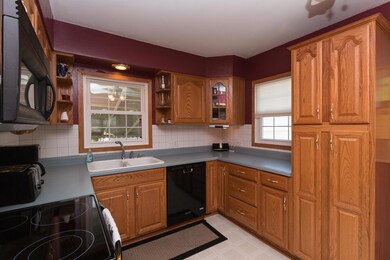 12. 211 Boone Street IA- IA-Luciana-Sarm