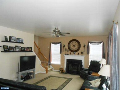 552 Maidstone Dr, Williamstown, NJ 08094 - photo 3