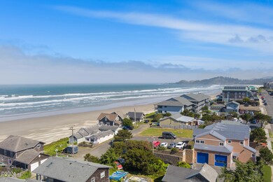 526 NW Coast St Apt G (6)