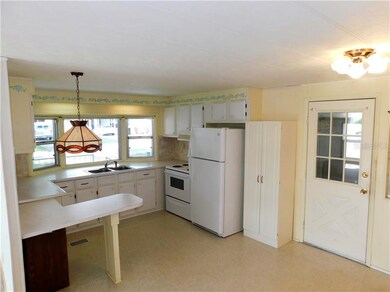 Spacious kitchen
