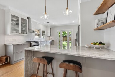 828 E 25th St, Houston, TX 77009 - photo 4