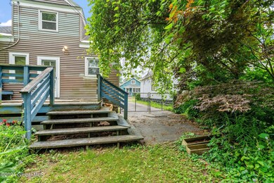 1119 Keyes Ave, Schenectady, NY 12309 - photo 7