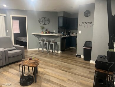 2180 Pinetop Ln unit 104, Las Vegas, NV 89119 - photo 5