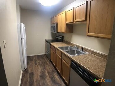 927 Sagewood Trail unit 929, San Marcos, TX 78666 - photo 4