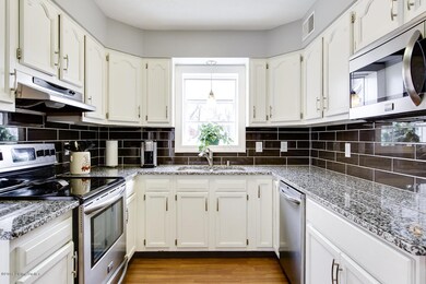 1807 Fox Trail Dr-14