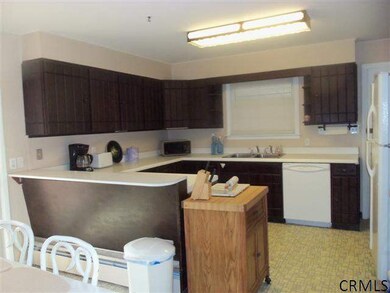 37 Mariette Place, Albany, NY 12209 - photo 5