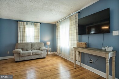 9 Alvil Rd, Wilmington, DE 19805 - photo 3