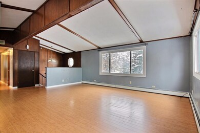 8703 Windy Hill Ct, Hobart, IN 46342 - photo 5