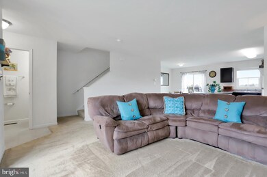 135 Singleton Way, Martinsburg, WV 25403 - photo 3