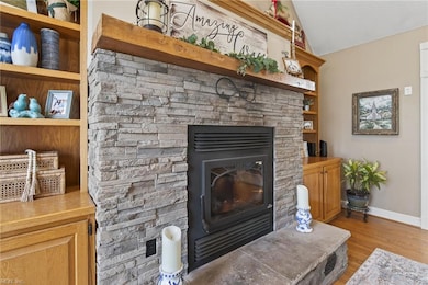 400 Quillens Point Ln, Smithfield, VA 23430 - photo 7