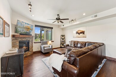 004_14275_n_buck_horn_trail_hdr003_515