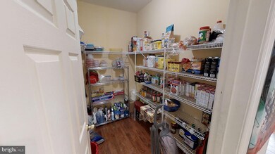 8657 Queensway Ct, White Plains, MD 20695 - photo 5