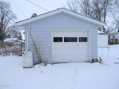 Storage shed 2