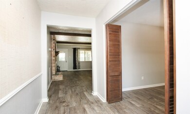 7218 Woodfern Dr, Houston, TX 77040 - photo 3