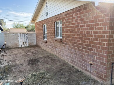 2308 E 21st St, Tucson, AZ 85719 - photo 2