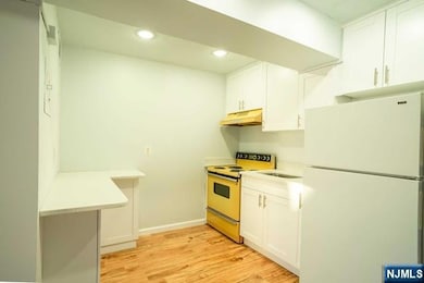 233 12th St unit 3D, Palisades Park, NJ 07650 - photo 7