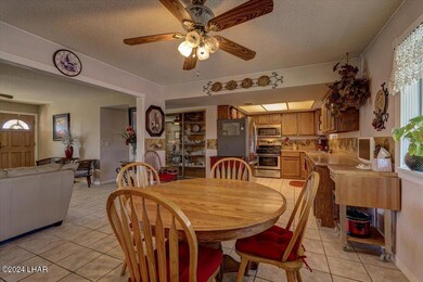 12-150 S Smoketree Ave-12