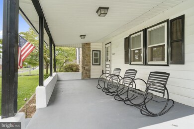 3507 Earl St, Reading, PA 19605 - photo 4