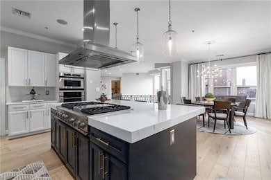 Chef's dream kitchen!! Plus Butler's pantry w/ Ful