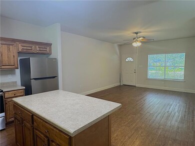 114 W Edwards St, Covington, LA 70433 - photo 4