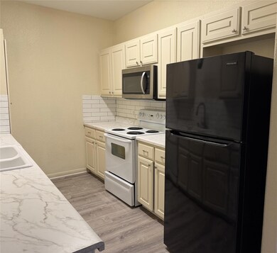 1814 State Highway 95 unit A, Bastrop, TX 78602 - photo 6