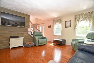 102 Lowell Rd unit A, Pepperell, MA 01463 - photo 3