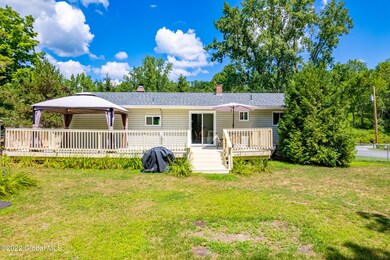 2001 Piney Point Rd, Troy, NY 12180 - photo 6