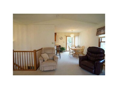 3709 Prince Dr SW, Cedar Rapids, IA 52404 - photo 7