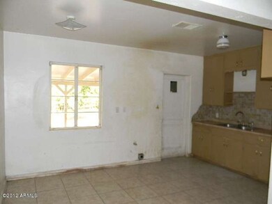 Kitchen 3