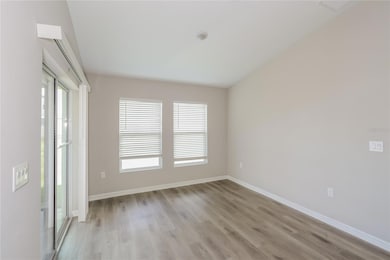 5512 Arlington River Dr, Lakeland, FL 33811 - photo 4