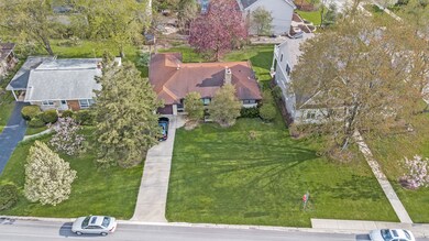 340 Prairie Ave, Naperville, IL 60540 - photo 2