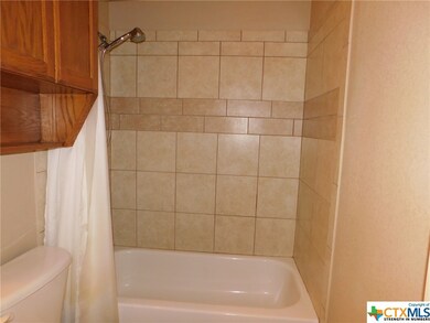 2511 Isabelle Dr, Copperas Cove, TX 76522 - photo 2