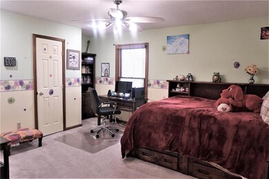 16235 W 80th Place, Lenexa, KS 66219 - photo 4