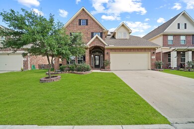 5162 Echo Falls Dr, Alvin, TX 77511 - photo 2
